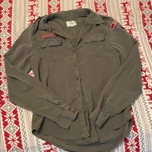 American Eagle Outfitters cool blouse for women